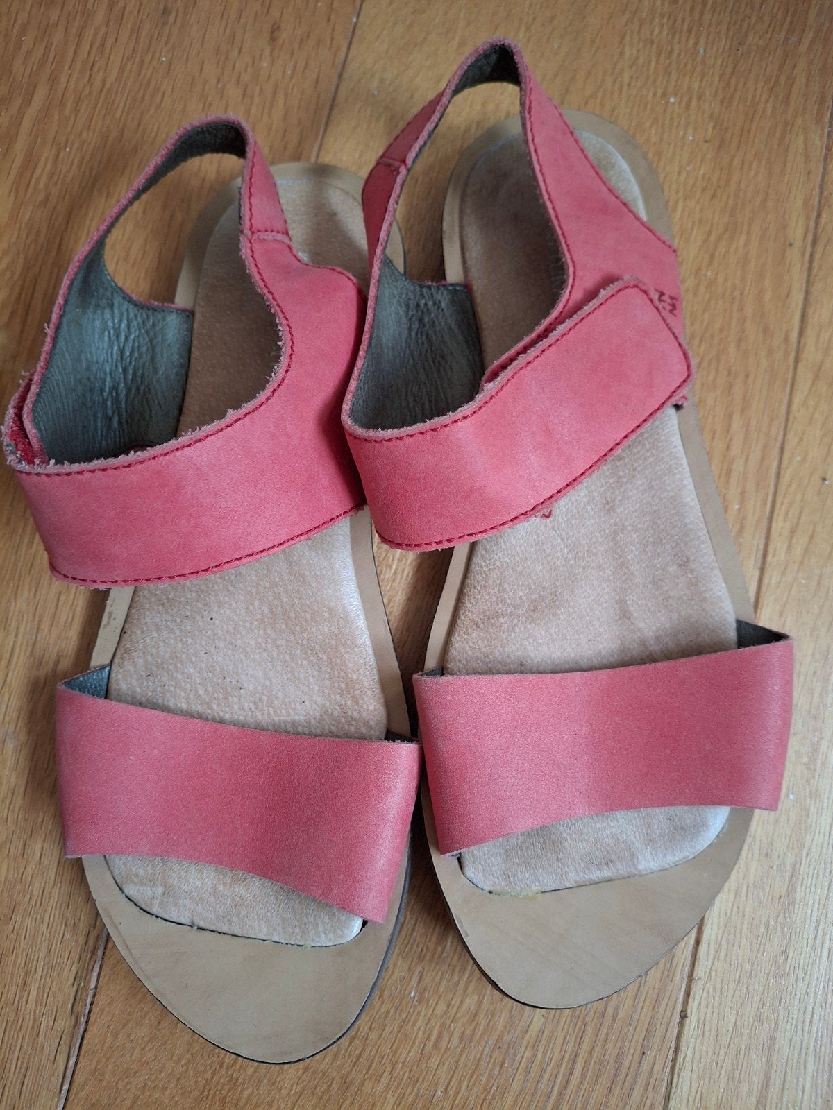 El Naturalista platte sandalen rood mt 37, Gedragen, Rood, Sandalen of Muiltjes, El Naturalista