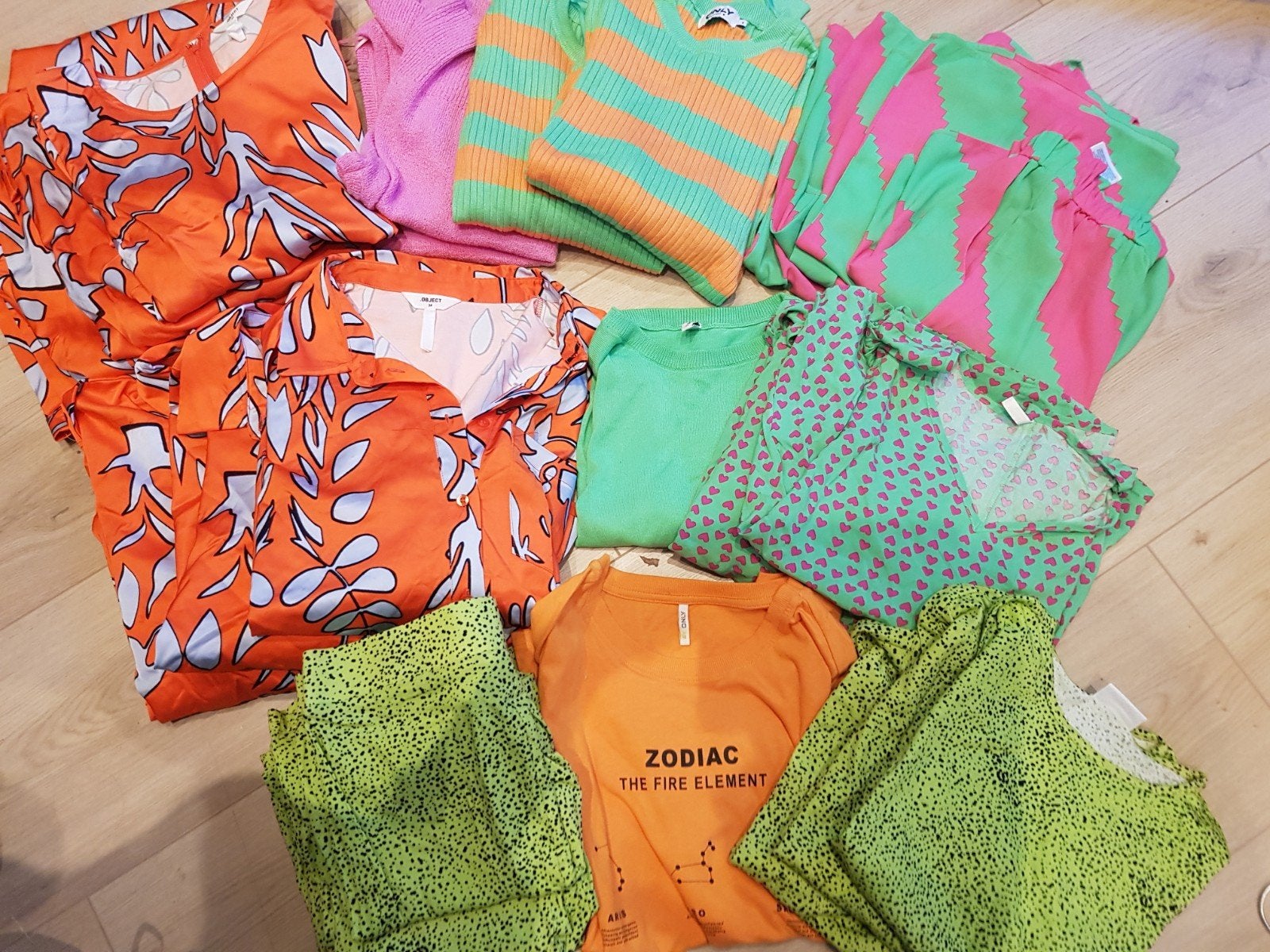 Partij Gloednieuwe merk kleding 26x, Ophalen of Verzenden, Nieuw