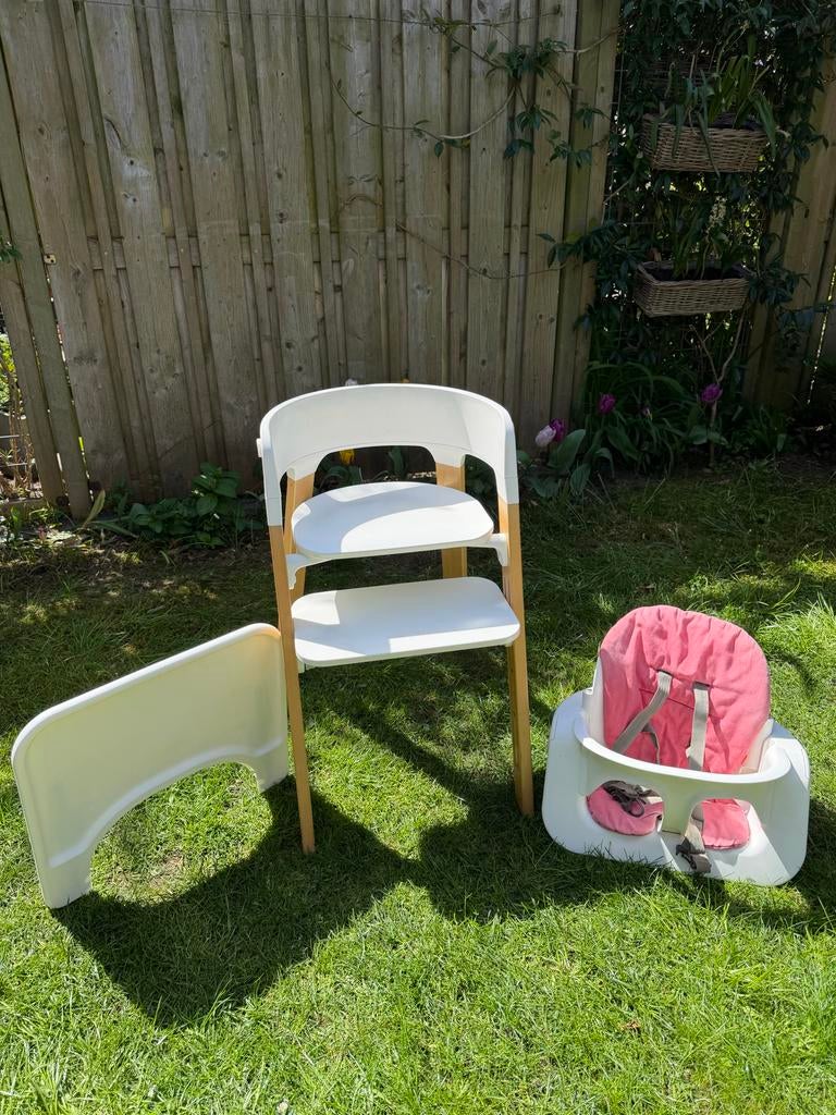 Stokke, Meegegroeistoel met eetblad en stoelverkleiner, Ophalen, Gebruikt, Meegroeistoel, Gordel(s)