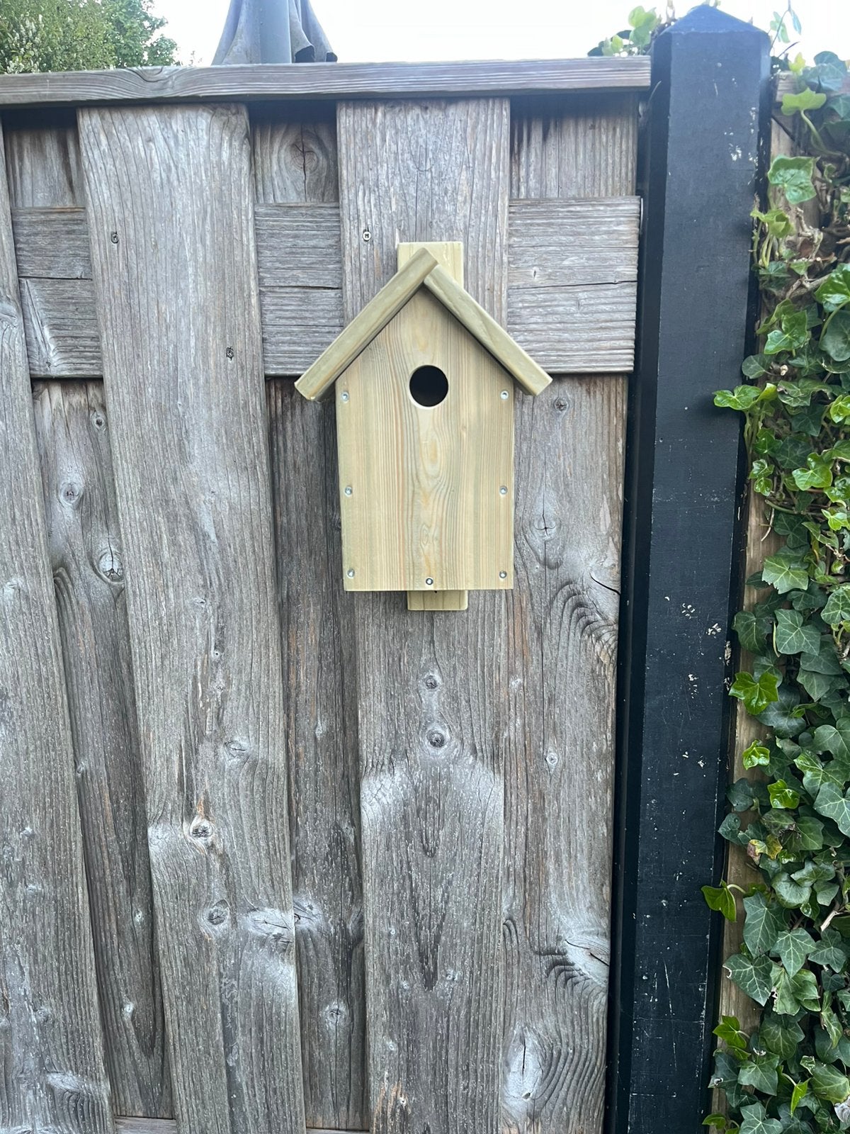 Stevig houten nestkastje voor koolmezen & pimpelmezen, Dieren en Toebehoren, Ophalen of Verzenden, Nieuw, Hout, Overige typen