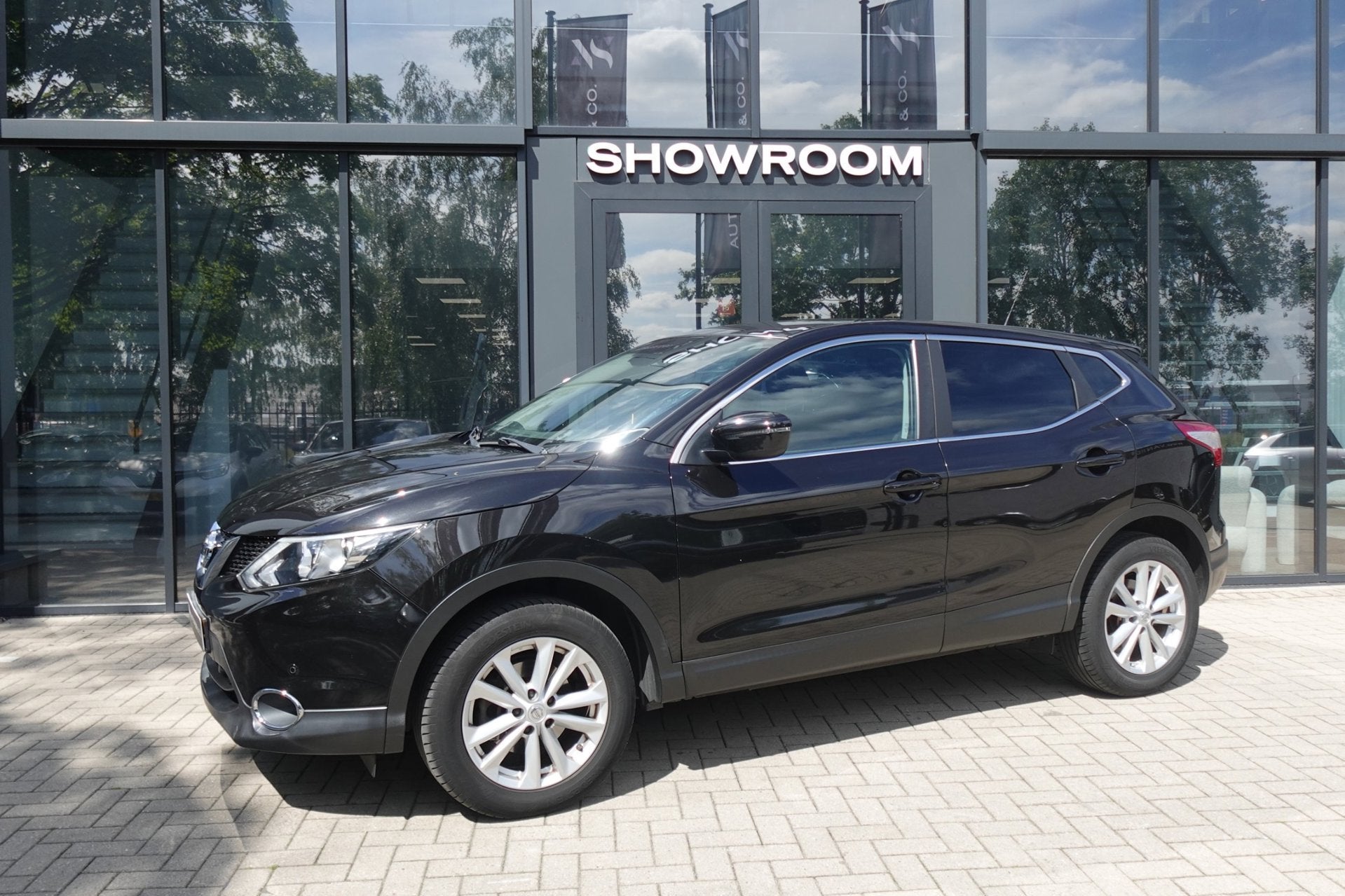 Nissan Qashqai 1.2 Acenta PDC BLUETOOTH, Auto's, Voorwielaandrijving, Dealer onderhouden, Stof, 4 cilinders