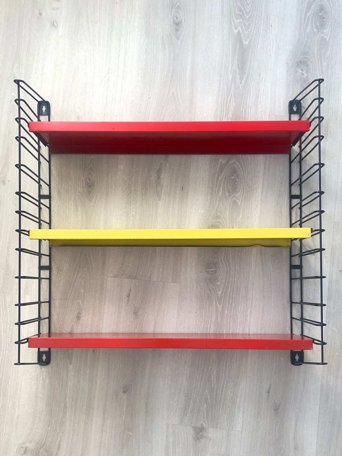 Tomato wandrekje, Huis en Inrichting, Woonaccessoires | Wandplanken en Boekenplanken, Ophalen of Verzenden, Zo goed als nieuw