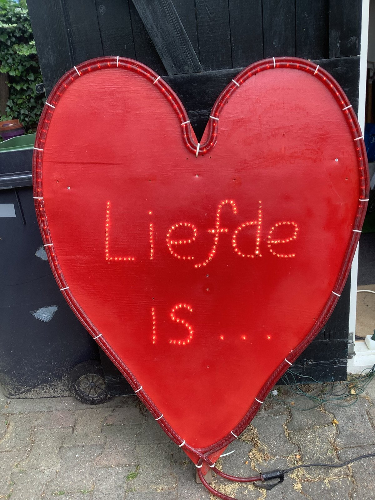 Liefde is... Lichtgevend Hart - Feestweek Decoratie, Ophalen, Gebruikt, Versiering, Valentijn of Romantisch