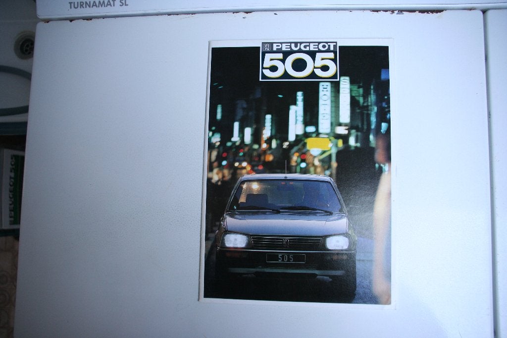 Folder Peugeot 505 (1987) (74), Ophalen of Verzenden, Nieuw, Peugeot