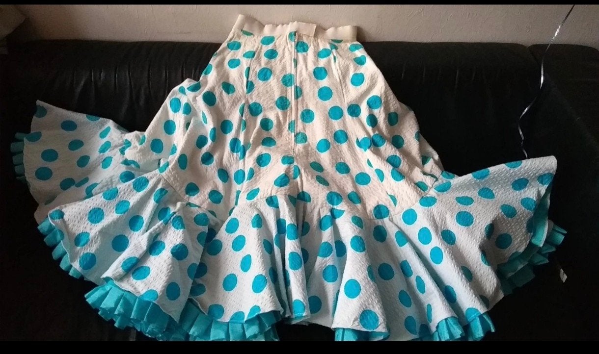 Spaanse rok turquoise blauwe polkadot, Hobby en Vrije tijd, Kostuums, Theaterbenodigdheden en LARP, Gebruikt, Ophalen of Verzenden