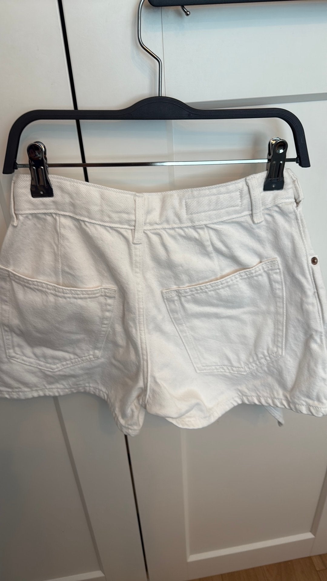 Zara korte witte broek met omslag als rok voor, Ophalen of Verzenden, Zo goed als nieuw, Wit