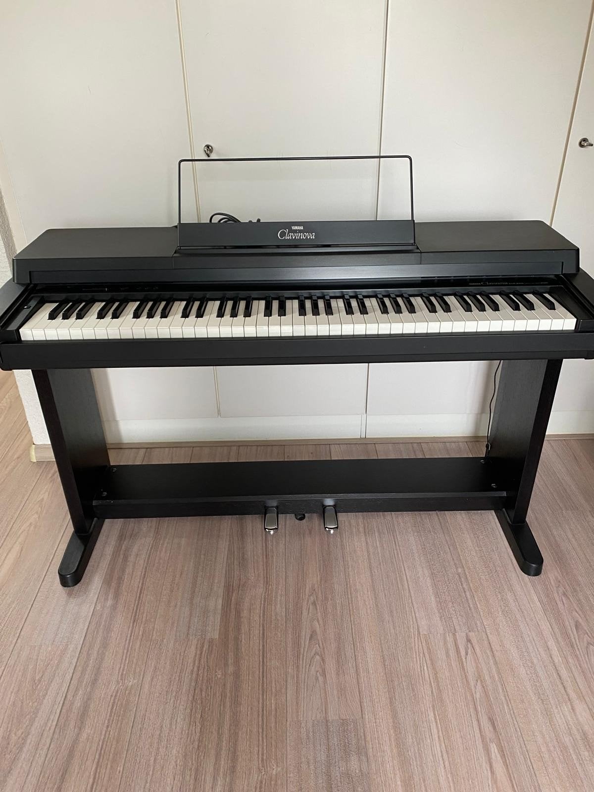 Elektrische piano Yamaha Clavinova CLP-250, ophalen, Muziek en Instrumenten, Ophalen, Gebruikt, Zwart, Digitaal