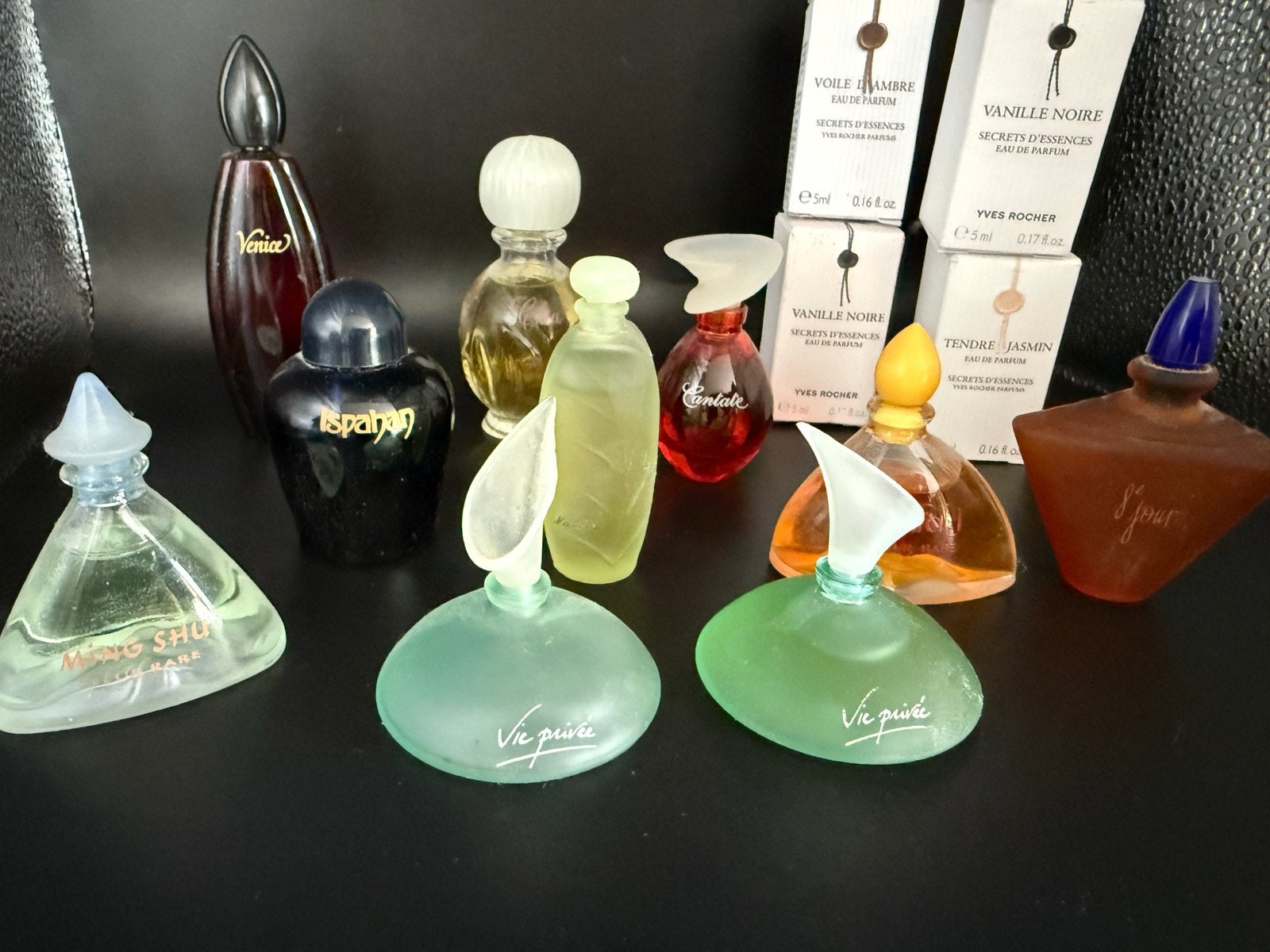 Yves Rocher Miniatuur Parfum Flesjes - Bijna Vol & 4 NIB, Verzamelen, Ophalen of Verzenden, Zo goed als nieuw, Miniatuur, Gevuld