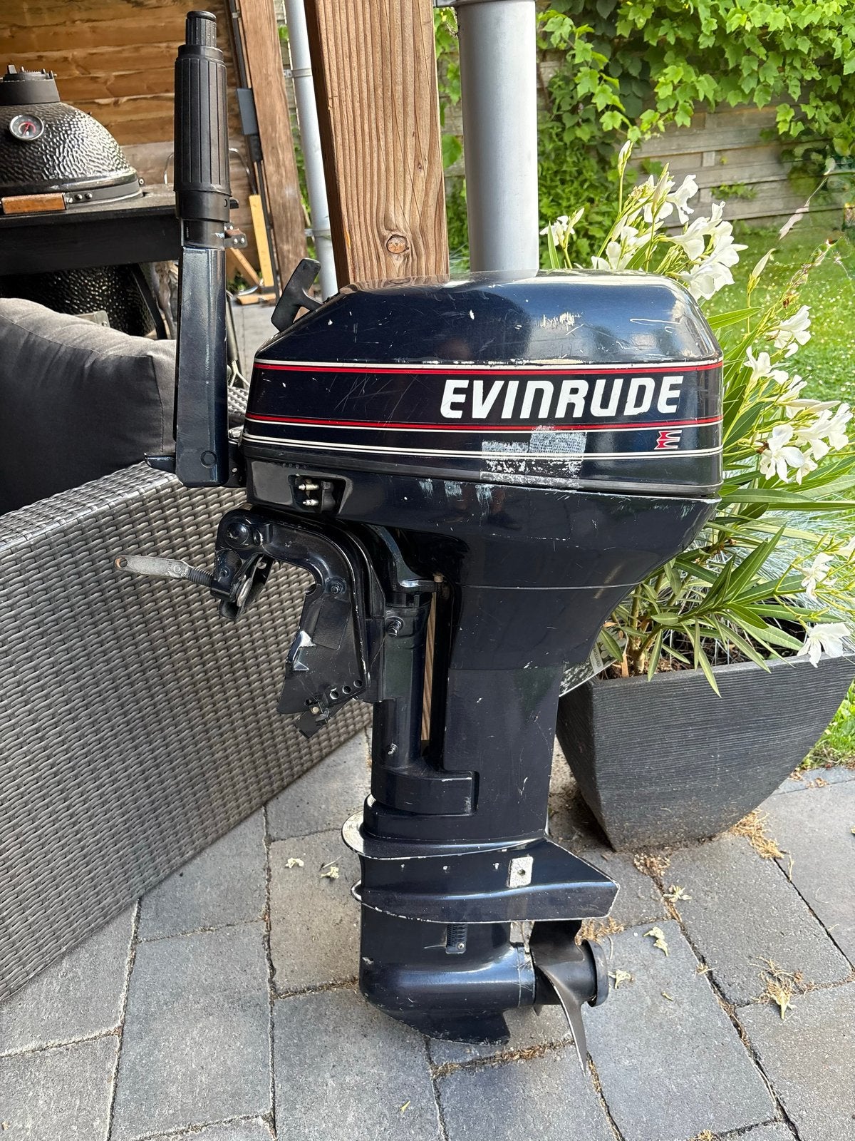 Evinrude 9.9pk tweetakt kortstaart, Watersport en Boten, Buiten- en Binnenboordmotoren, Ophalen, Gebruikt, 5 tot 10 pk, Buitenboordmotor
