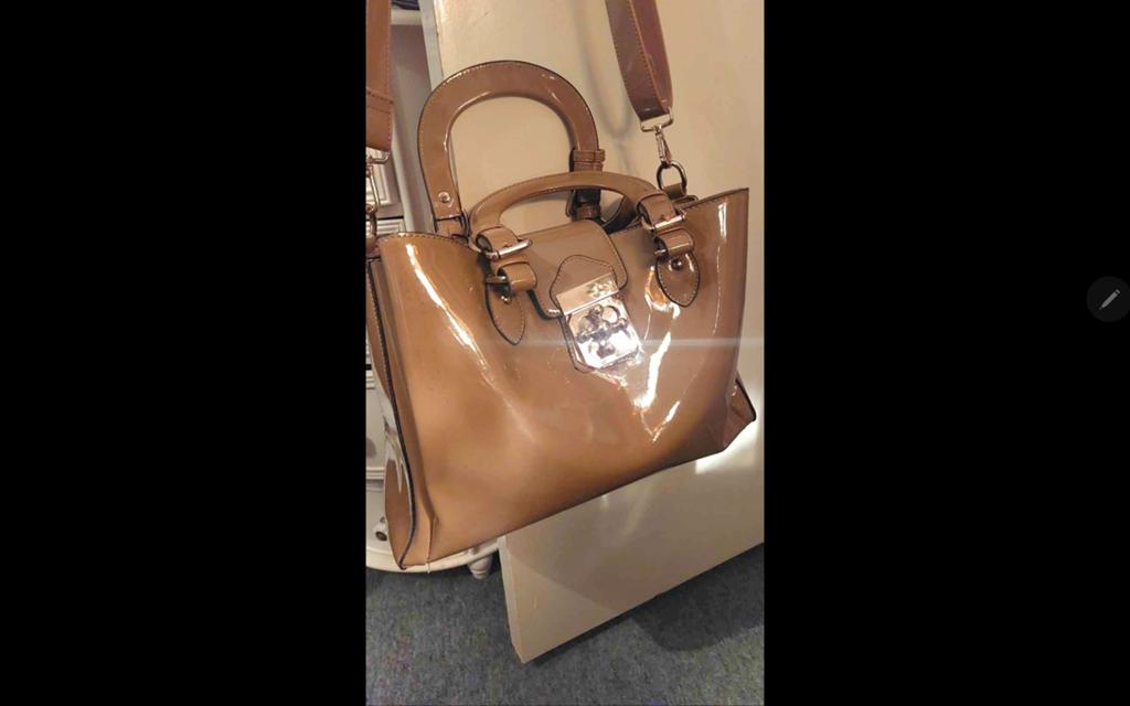 Tom & eva tassen
Dames handtas, kleur Beige., Ophalen of Verzenden, Nieuw, Beige, Handtas