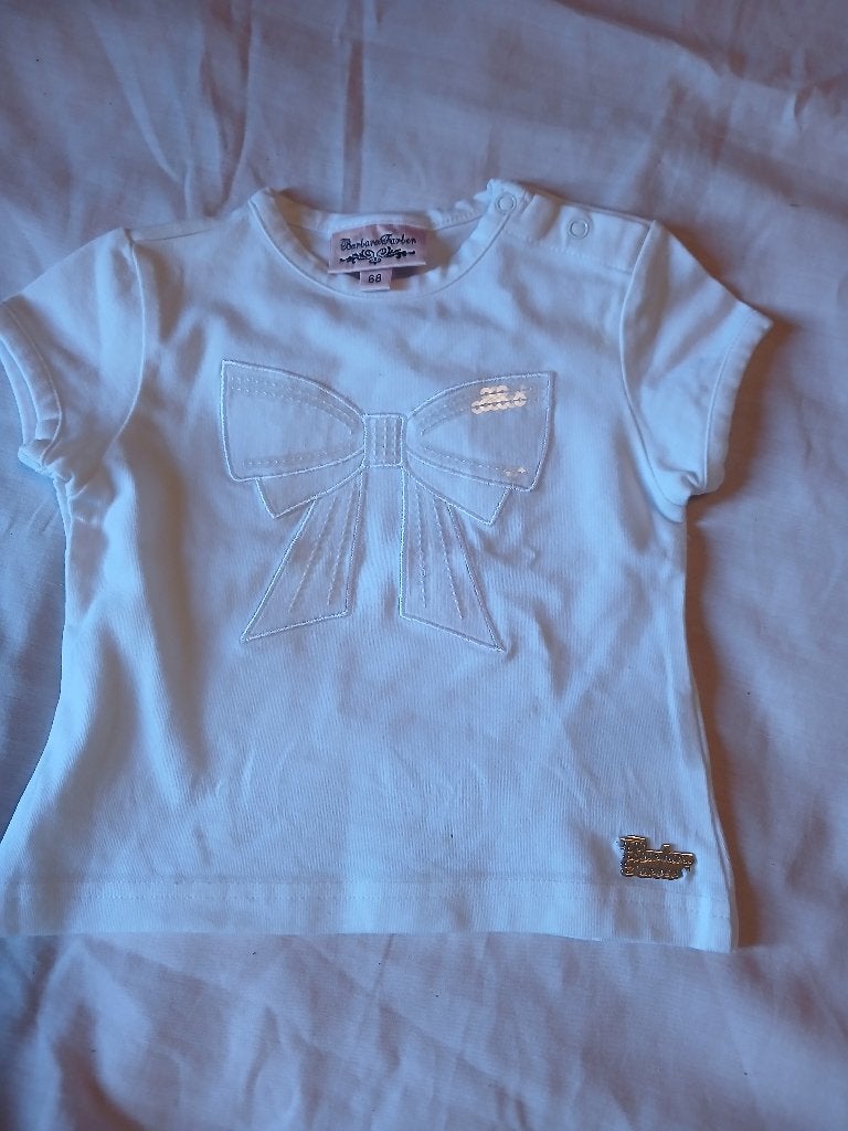 wit shirtje met grote pailletjes strik  Barbara Farber mt 68, Ophalen of Verzenden, Zo goed als nieuw, Barbara Farmer, Meisje