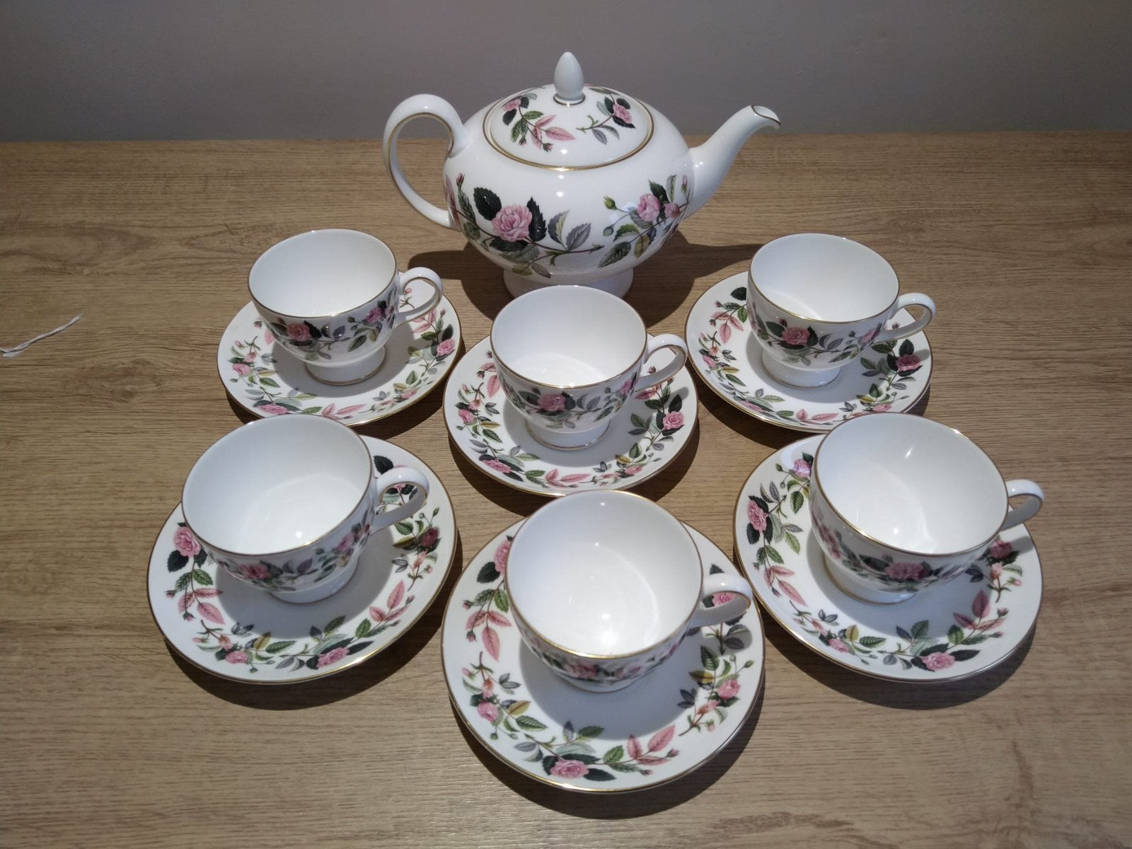 Schitterend Wedgwood Hathaway Rose, Antiek en Kunst, Ophalen of Verzenden