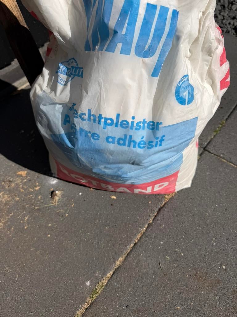 Knauf Rotband meer dan een halve zak vol, Ophalen of Verzenden, Zo goed als nieuw, Mdf, Plinten