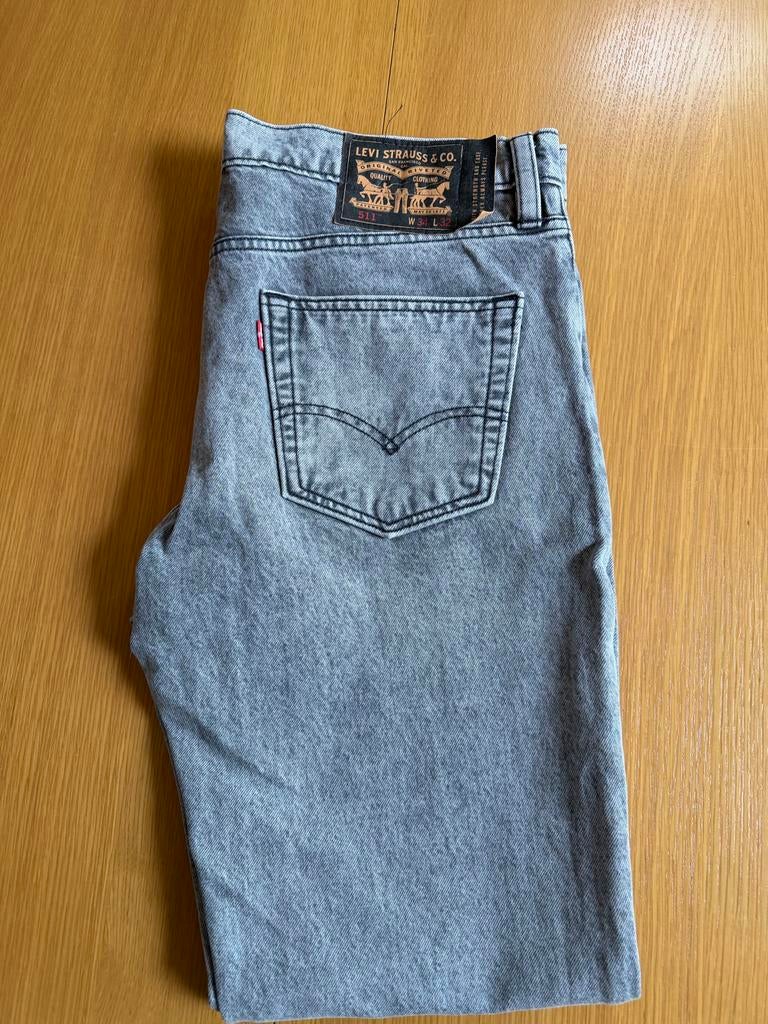 Levis 511 jeans W34 L32 - Grijs, Ophalen of Verzenden, Zo goed als nieuw, Grijs, W33 - W34 (confectie 48/50)