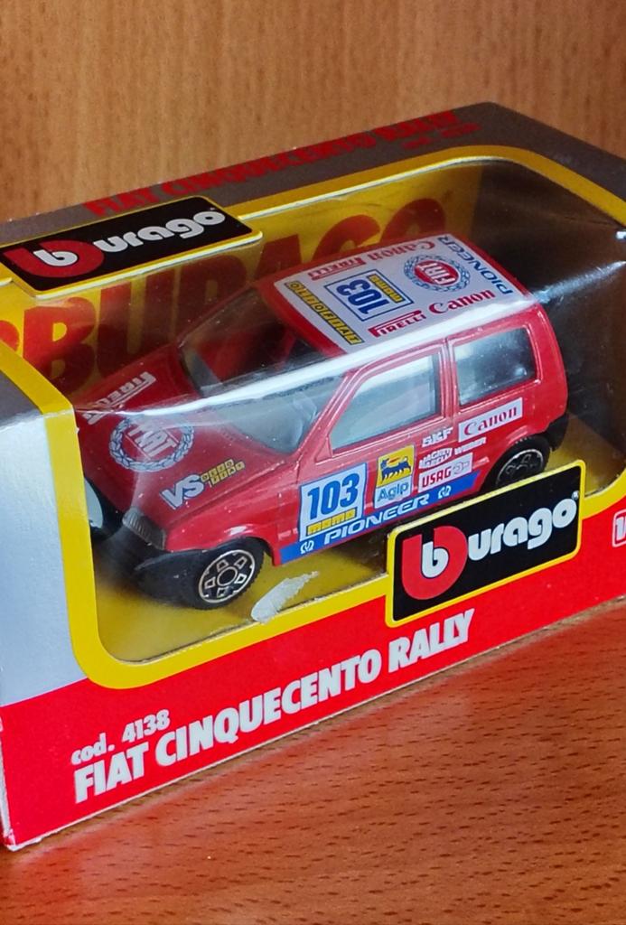 Bburago - Fiat Cinquecento Rally - Nieuwstaat, Hobby en Vrije tijd, Modelauto's | 1:43, Ophalen of Verzenden, Nieuw, Auto, Overige merken