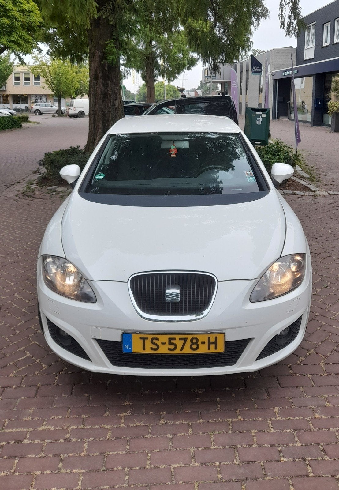 Seat Leon 2009 Wit, Auto's, 1224 kg, 125 pk, Wit, Particulier
