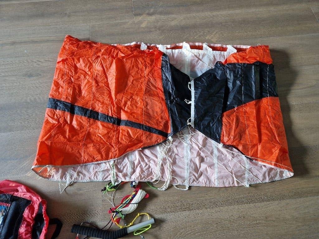 Nieuwe Tribord Orao Zeruko 2,4 m² matras vlieger powerkite, Ophalen, Zo goed als nieuw, Vierlijns, Vlieger