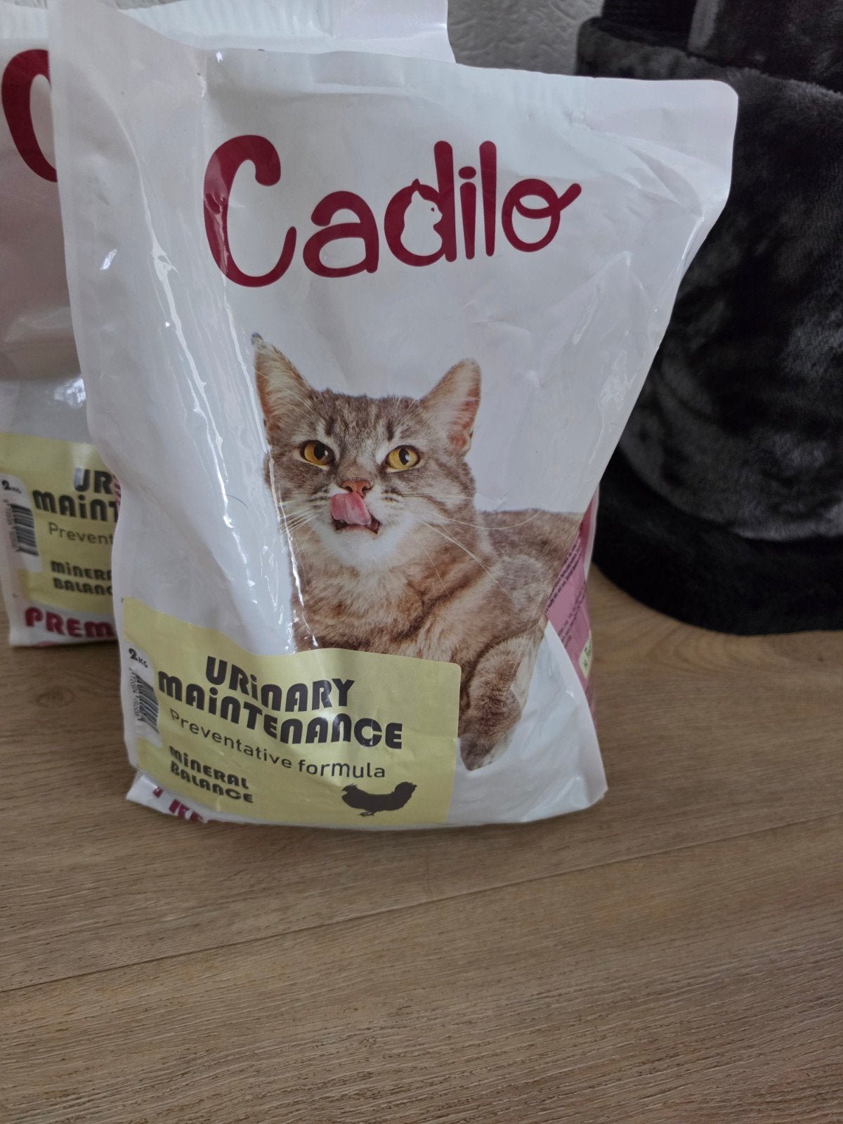 urinairy katten voer 2 dichte zakken van 2 kg per zak, Dieren en Toebehoren, Ophalen, Kat