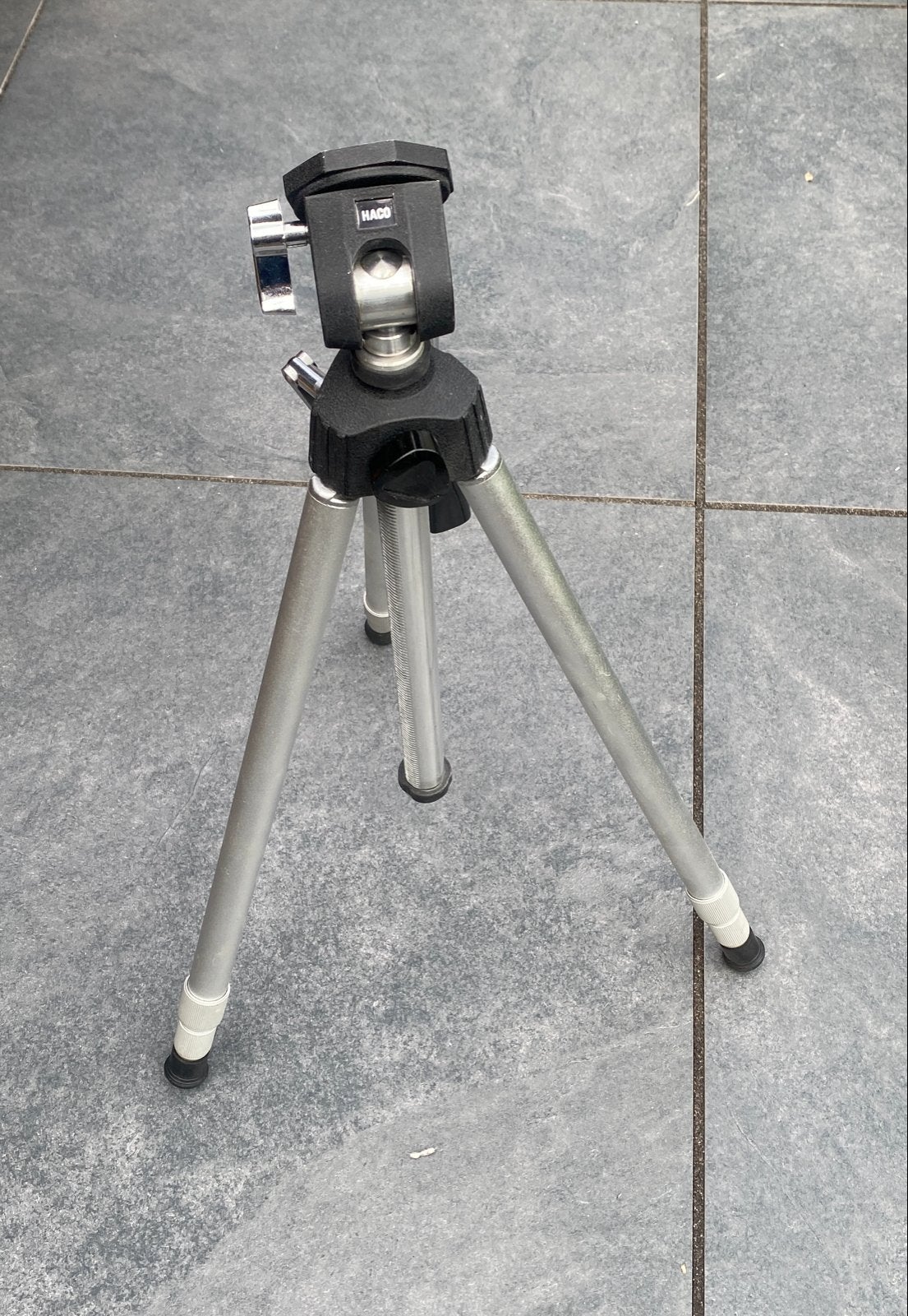 Haco Ministatief - Compact en Draagbaar, Ophalen, 125 cm of minder, Ministatief, Met balhoofd
