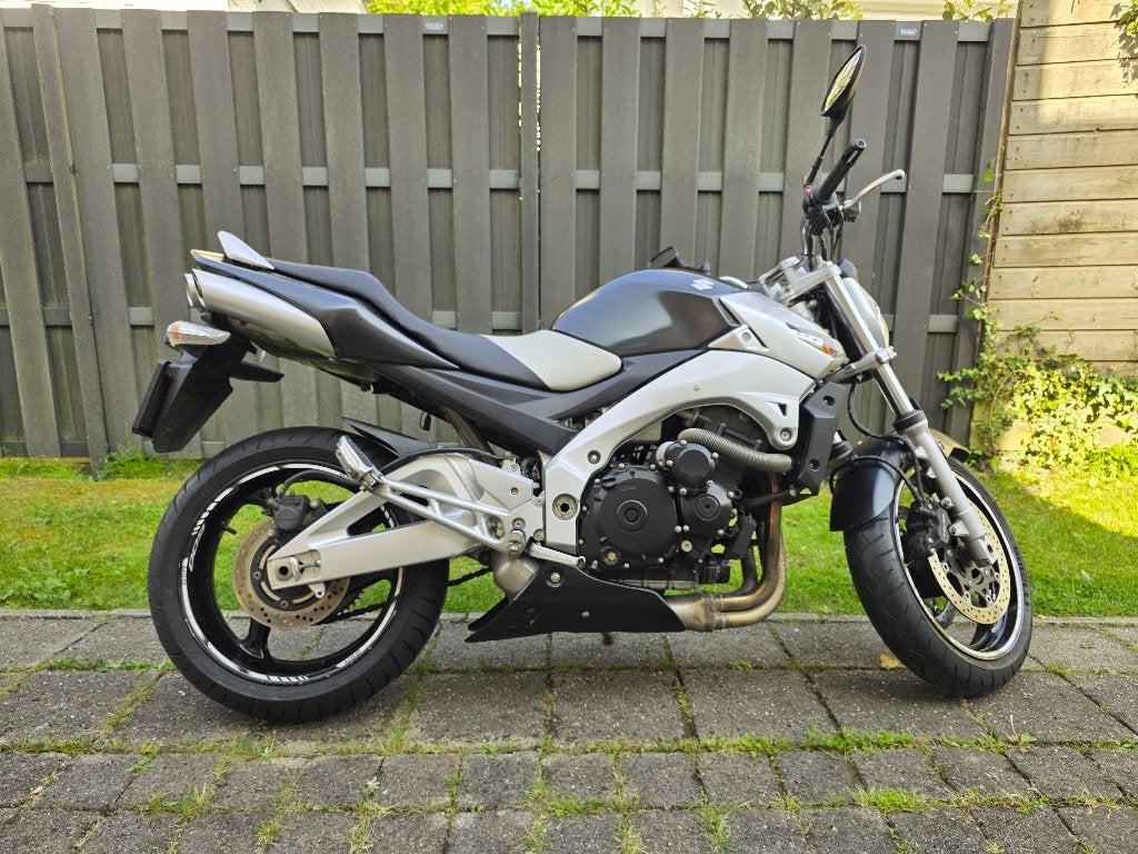 Suzuki GSR 600 (2007) – Slechts 30k km, Motoren, Motoren | Suzuki, 4 cilinders, Gebruikt, Particulier, Meer dan 35 kW