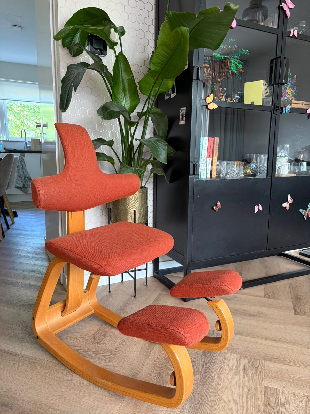 Varier Thatsit Balans kniestoel Peter Opsvik Stokke stoel, Ophalen, Ergonomisch, Rood