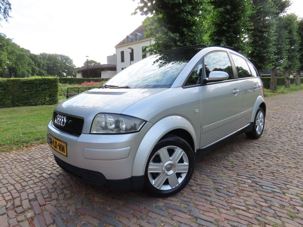 Audi A2 1.4 S Line Electrisch Glazen Panoramadak Ecc Lm Velg, Auto's, Audi, Stof, Gebruikt, 4 cilinders, 4 stoelen