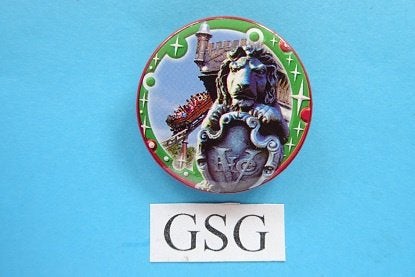 Vliegende Hollander nr. 50897-02, Ophalen, Zo goed als nieuw, Button of Speldje