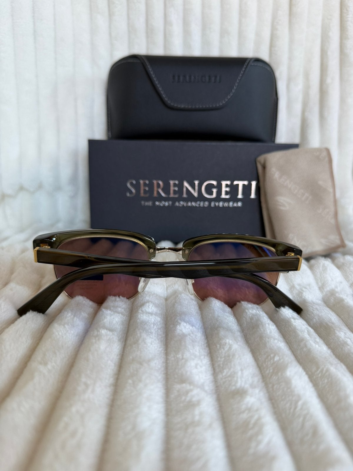Serengeti Chadwick SS562004  garantie en btw-factuur, Sieraden, Tassen en Uiterlijk, Zonnebril, Verzenden, Nieuw, Nvt