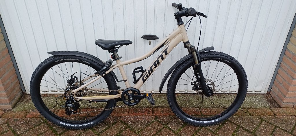 Giant XTC 24 inch kinderfiets mtb met 7V en disc remmen, Gebruikt, Hardtail, Giant, Schijfrem