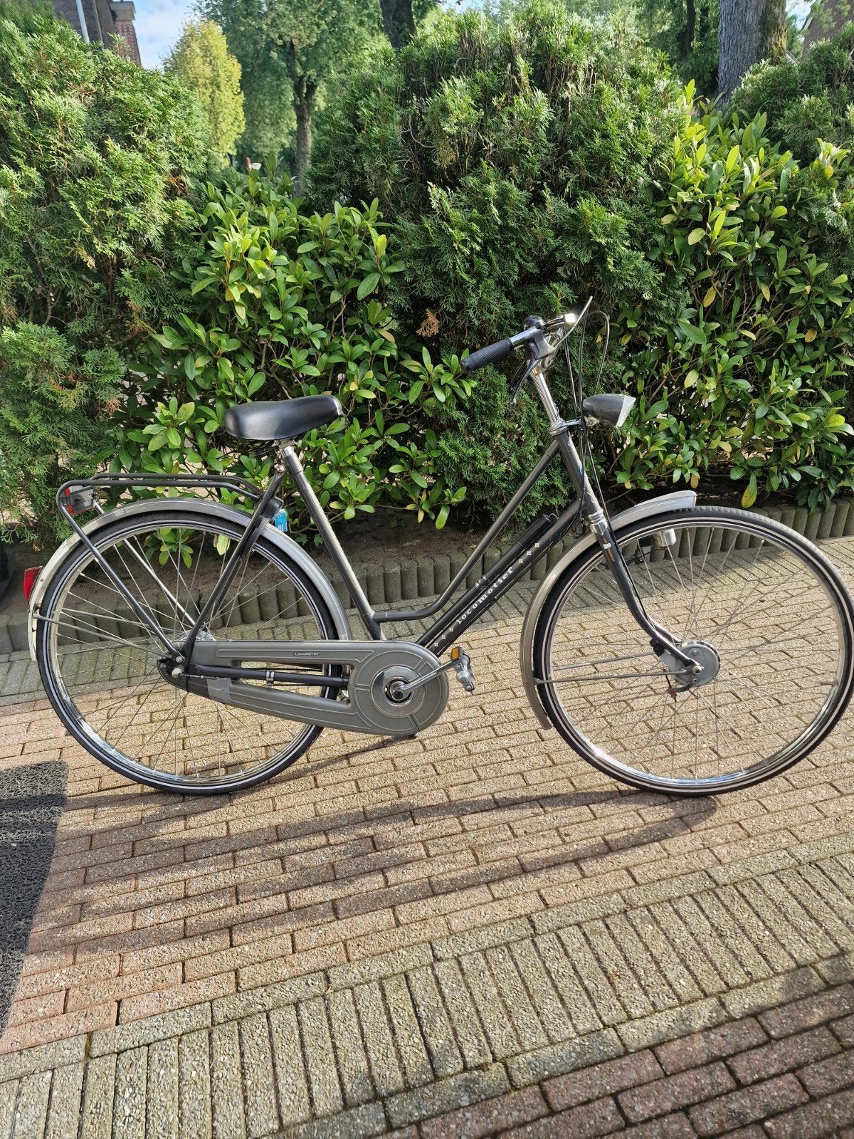 Nette LOCOMOTIEF Damesfiets 28 inch, 3 versnellingen, Fietsen en Brommers, Overige merken, Gebruikt, Versnellingen, Ophalen of Verzenden