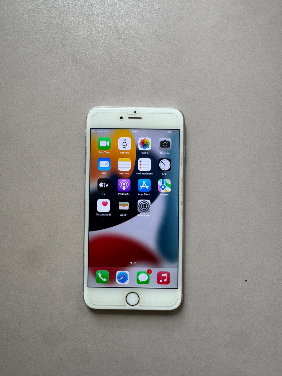 Oude Iphones+Ipad+PS3+PS4+controllers+kabels+GTA5 en GTA 4, Ophalen, Gebruikt, Overige typen, Apple iPhone
