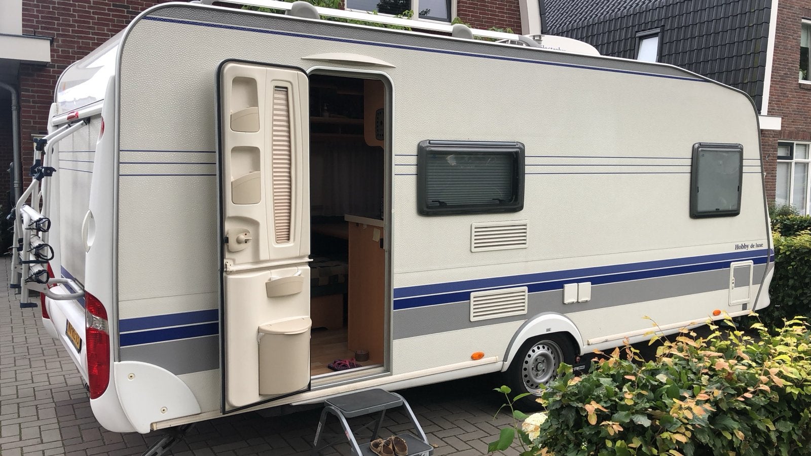 Hobby 500 KMFe - Ruime caravan met stapelbed, Hobby, 7 tot 8 meter, Airco, Treinzit