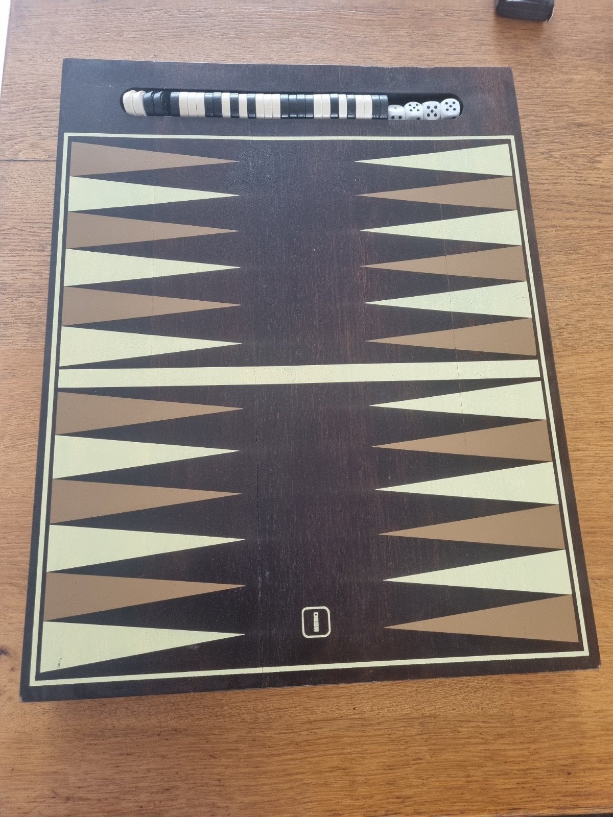 Backgammon bordspel - Compleet met dobbelstenen en fiches, Een of twee spelers, Ophalen of Verzenden, Gebruikt, Onbekend