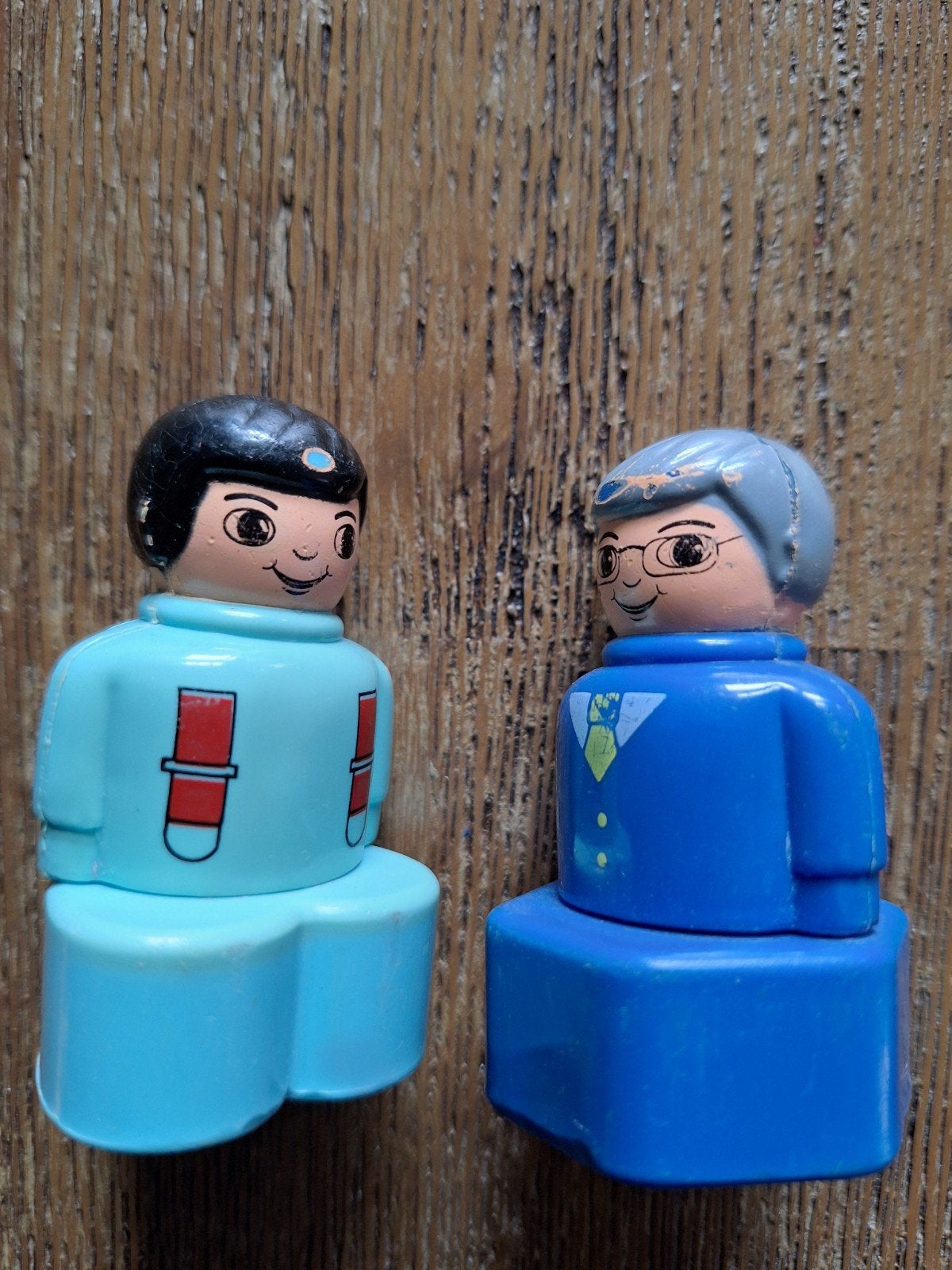 Vintage Fisher-Price Little People figuren (2 stuks), Verzenden, Gebruikt, Overige typen
