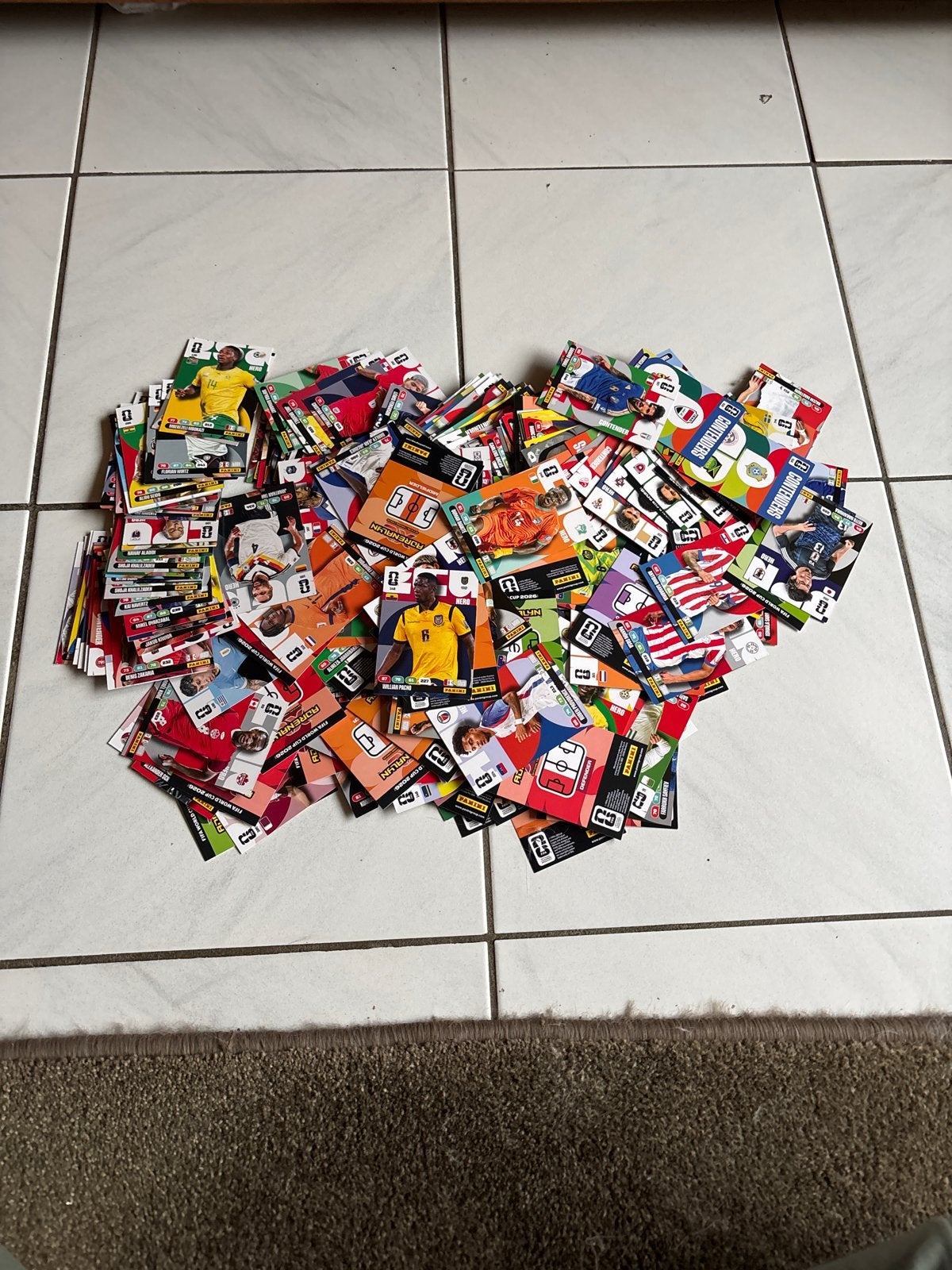 Grote verzameling Panini Adrenalyn XL voetbalkaarten wk 2026, Verzamelen, Sportartikelen en Voetbal, Ophalen of Verzenden, Gebruikt