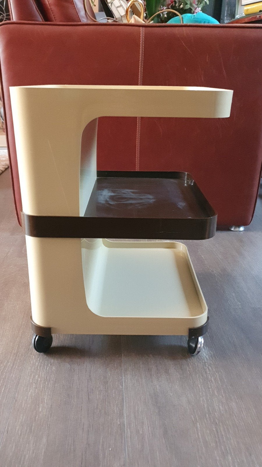 Retro jaren '70 serveerwagen/bijzettafel op wielen, Verzamelen, Retro, Ophalen of Verzenden, Huis en Inrichting