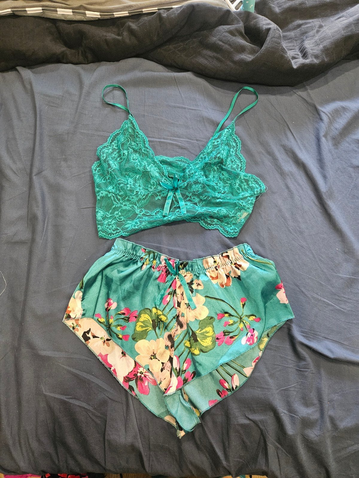 SHEIN Pyjama Maat M - Zeer Goede Staat, SHEIN, Ophalen of Verzenden, Zo goed als nieuw, Maat 38/40 (M)