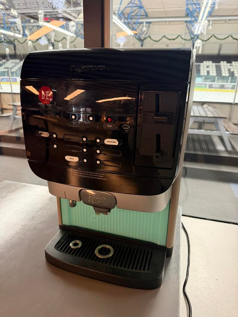 Douwe Egberts koffie machine gratis en op munten, Ophalen, Overige typen, Gebruikt, Cafitesse