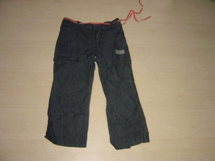 Super stoere dames caprispijkerbroek ( maat 28 ) diesel, Ophalen of Verzenden, Gedragen, Blauw, W28 - W29 (confectie 36)