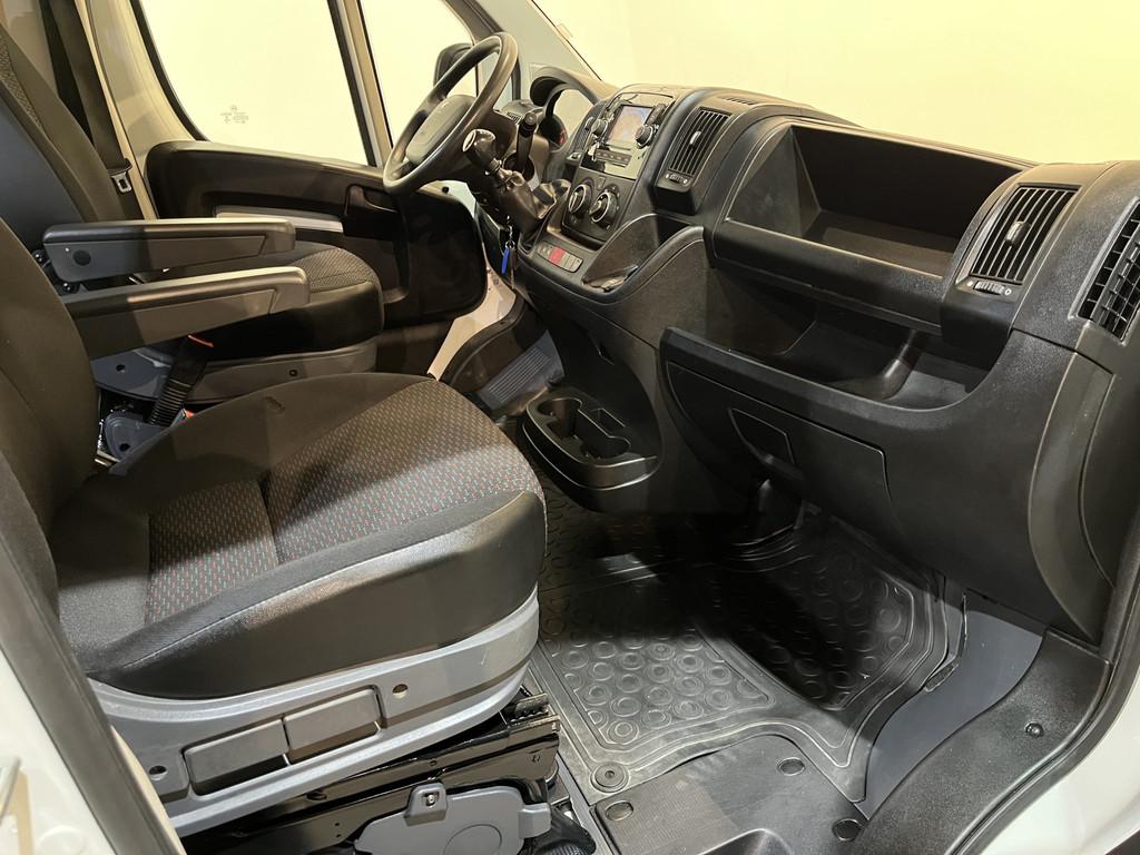Peugeot Boxer 2.2 HDi 165 PK L4 Pro Zwaar DC 6 pers. Open La, Voorwielaandrijving, Stof, Gebruikt, 4 cilinders
