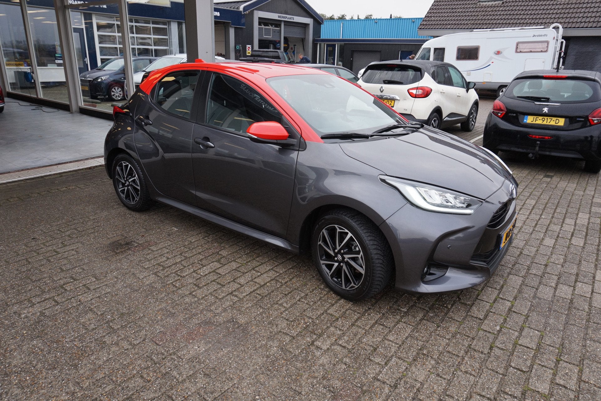 Toyota Yaris 1.5 Hybrid 115 Active , 31dkm Incl 12 mnd bovag, Auto's, 12 maanden, Gebruikt, Euro 6, Stoelverwarming