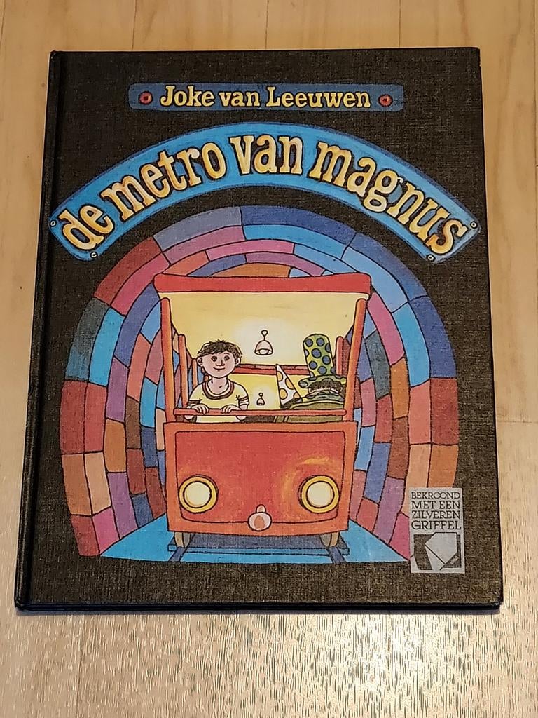 De metro van Magnus. Joke van Leeuwen. 1982 - 2e druk., Boeken, Ophalen of Verzenden, Gelezen