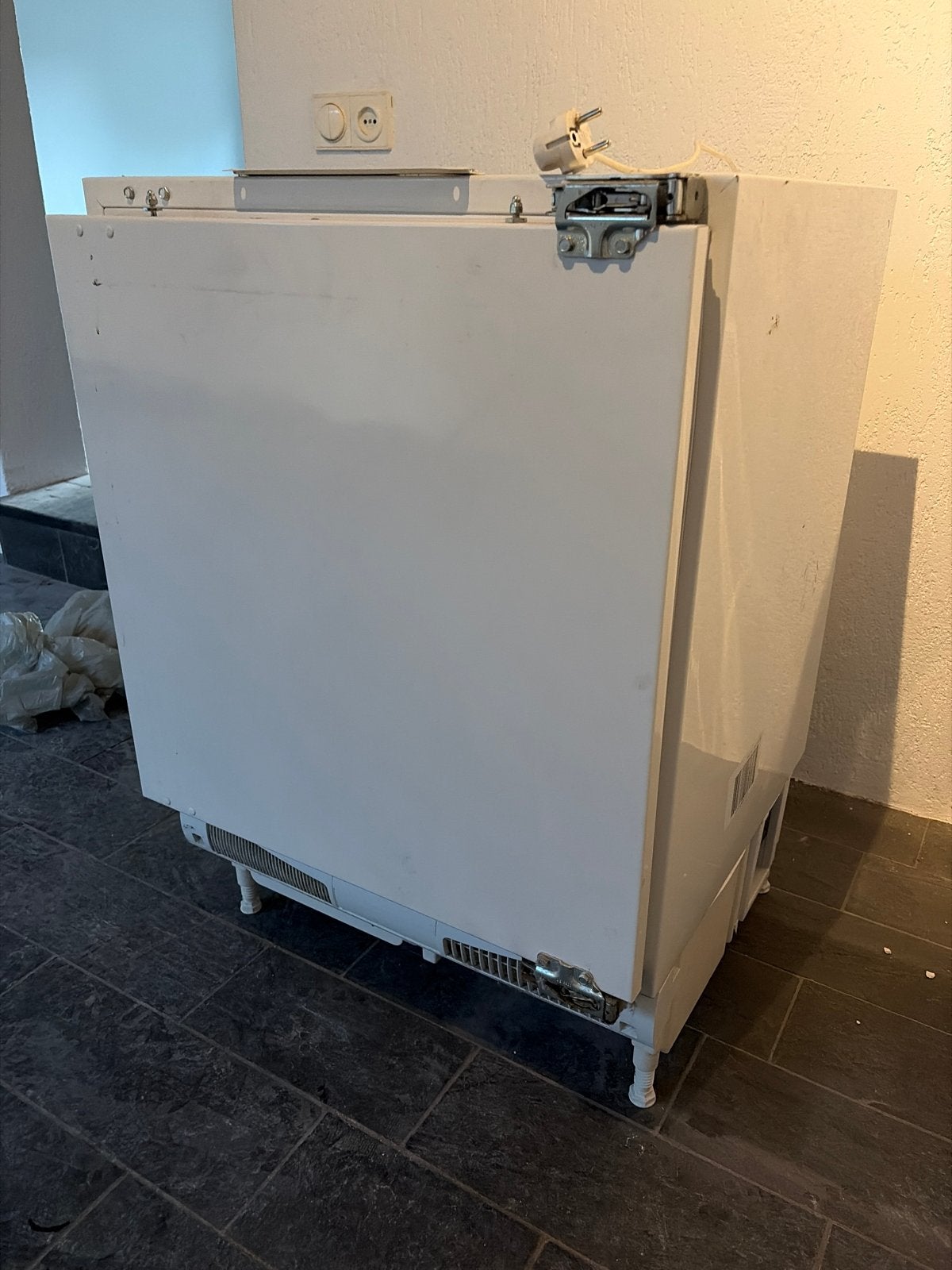 Etna EEO145A/E01 Koelkast - Compact en Efficiënt, Ophalen, 100 tot 150 liter, Zonder vriesvak, Gebruikt