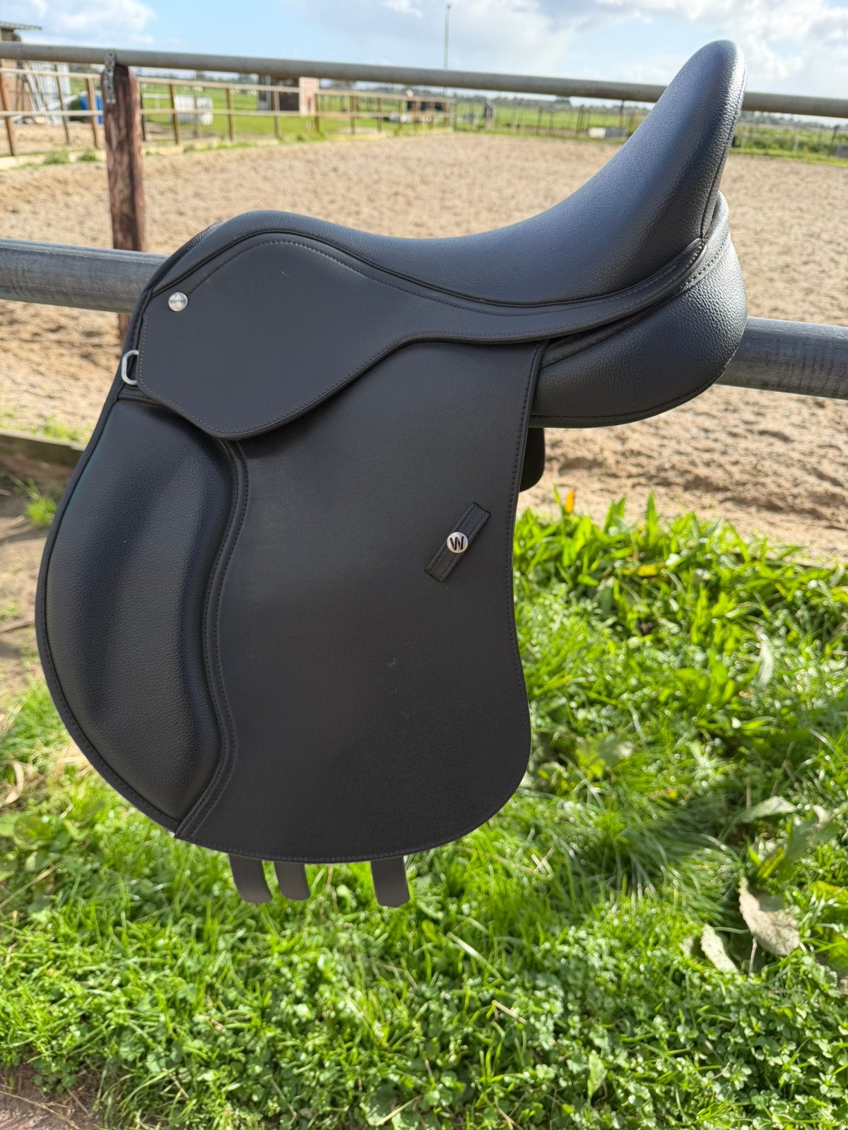 Wintec zadel 15 inch, Ophalen, Zo goed als nieuw, Wintec, Veelzijdigheid