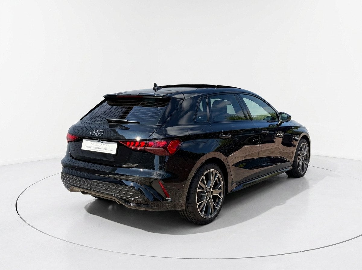 Audi A3 Sportback 35 TFSI S edition S-line - Panorama - Sono, 12 maanden, Gebruikt, Zwart, 4 cilinders