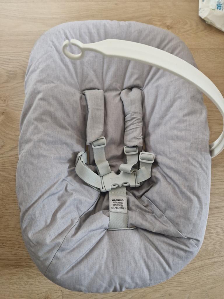 Stokke Tripp Trapp Newborn Set - Zo goed als nieuw 2 standen, Ophalen of Verzenden, Zo goed als nieuw, Meegroeistoel, Gordel(s)