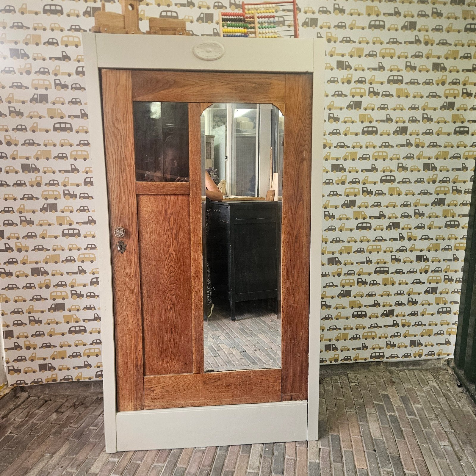 mooie beige eikenhouten spiegelkast, Ophalen, Nieuw