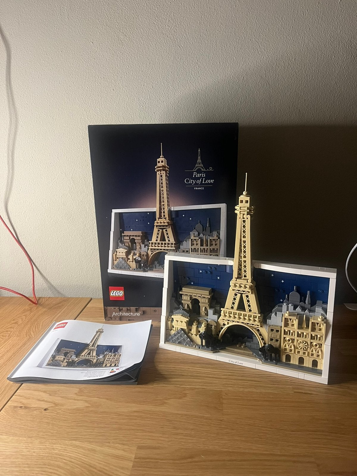 21064 LEGO Architecture Iconic Landmarks Paris, Kinderen en Baby's, Speelgoed | Duplo en Lego, Lego, Architecture, Ophalen of Verzenden