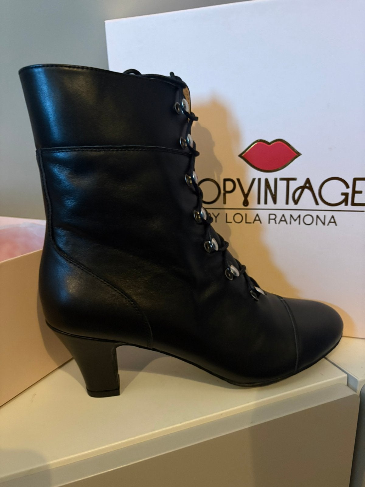 Lola Ramona laarsjes van Top Vintage NIEUW, Zwart, Lage of Enkellaarzen, Nieuw, Ophalen of Verzenden