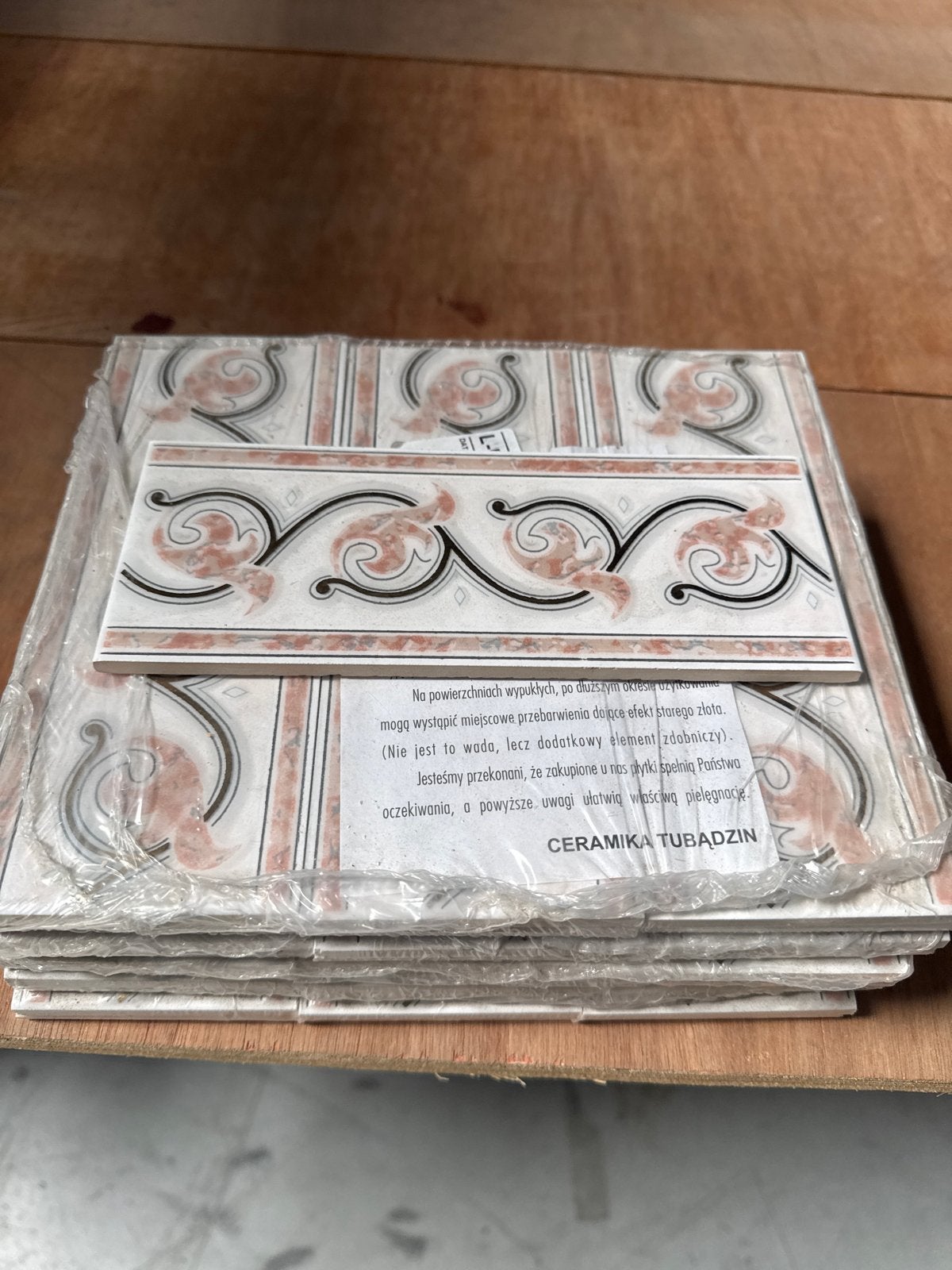 31 stuks Keramische Wandtegels met Decoratief Patroon, Ophalen, Nieuw, 20 tot 40 cm, Minder dan 5 m²